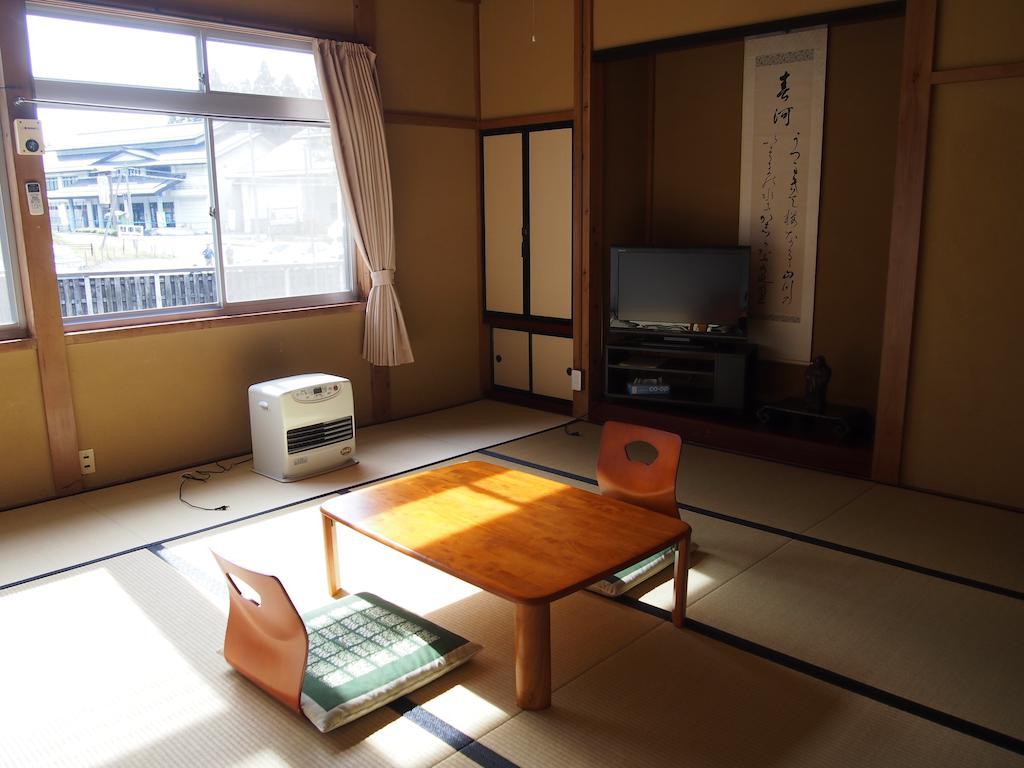 Shukubo Kanbayashi Katsukane Tsuruoka Luaran gambar